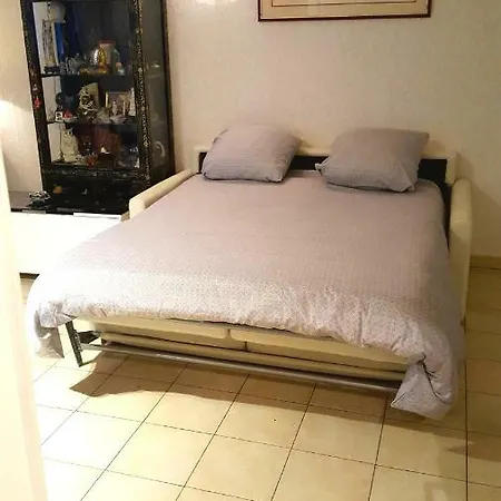 Apartment 2p, 47m2, Terrasse, Proches Toutes Commodites